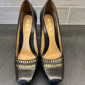 L.A.M.B Jona Studded Leather Pump 8.5